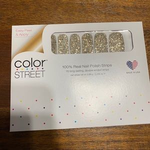 Color Street Chica Gold